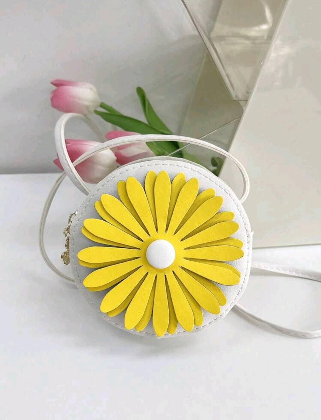 Daisy Purse