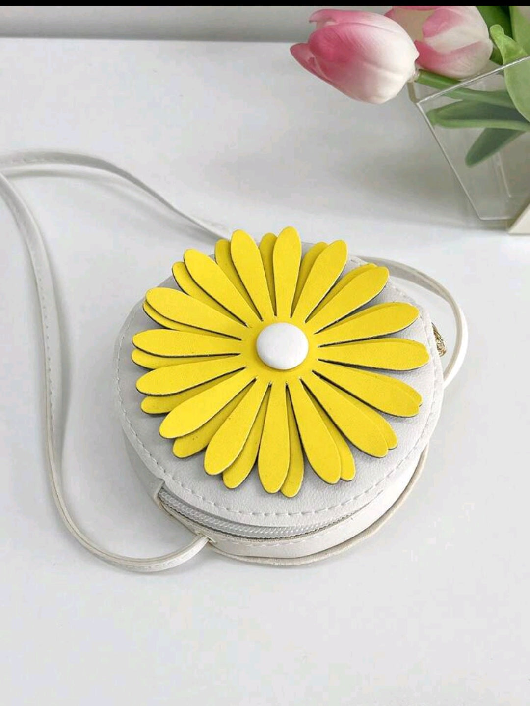 Daisy Purse